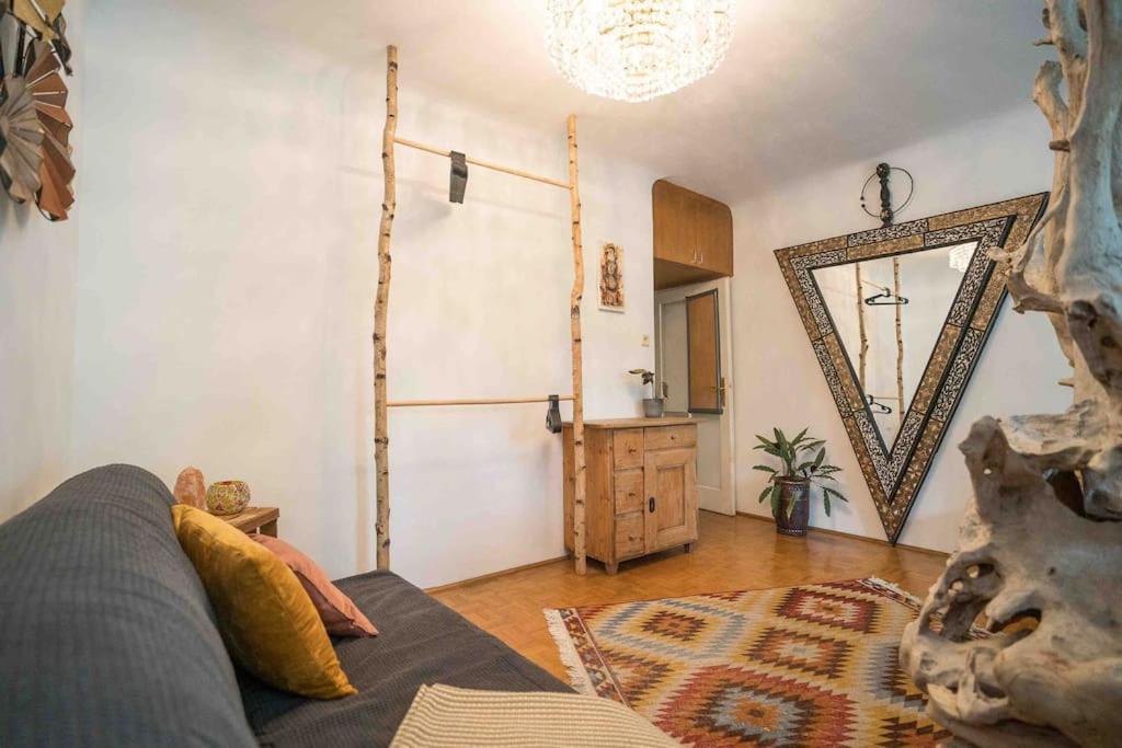 וינה Cozy And Stylish Apartment Near Schoenbrunn Castle מראה חיצוני תמונה